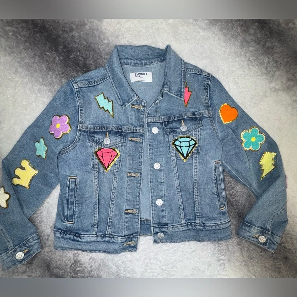 (B4) Old Navy Girls Custom Patch Denim‎ Jacket Size M 8 Blue Jean Trucker Boho
